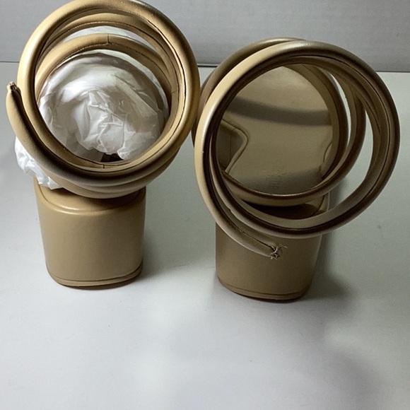 Women's Natural Snake-embossed Leather Ankle Wrap Sandals - Picture 7 of 9